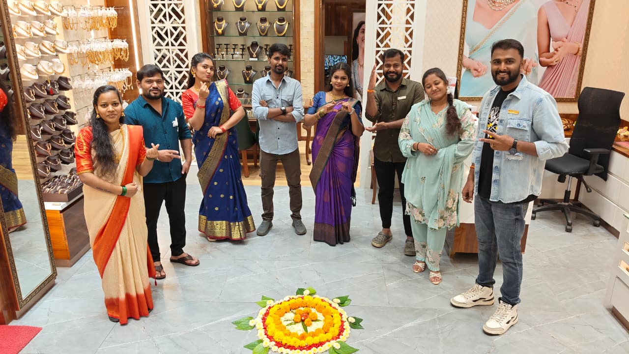 WhatsApp Image 2025-10-22 at 14.37.16